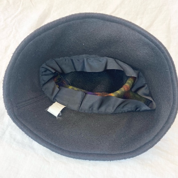 Vintage 90s Fleece Bucket Hat - Picture 10 of 14